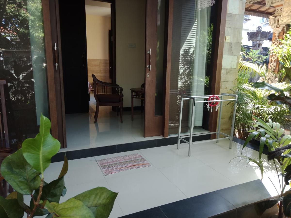 Rika Sanur Homestay Buitenkant foto