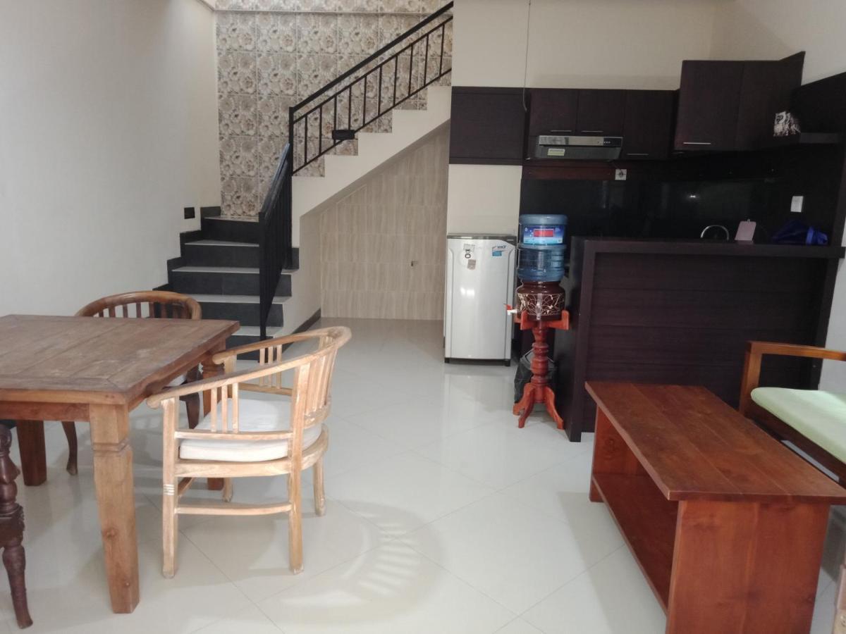 Rika Sanur Homestay Buitenkant foto
