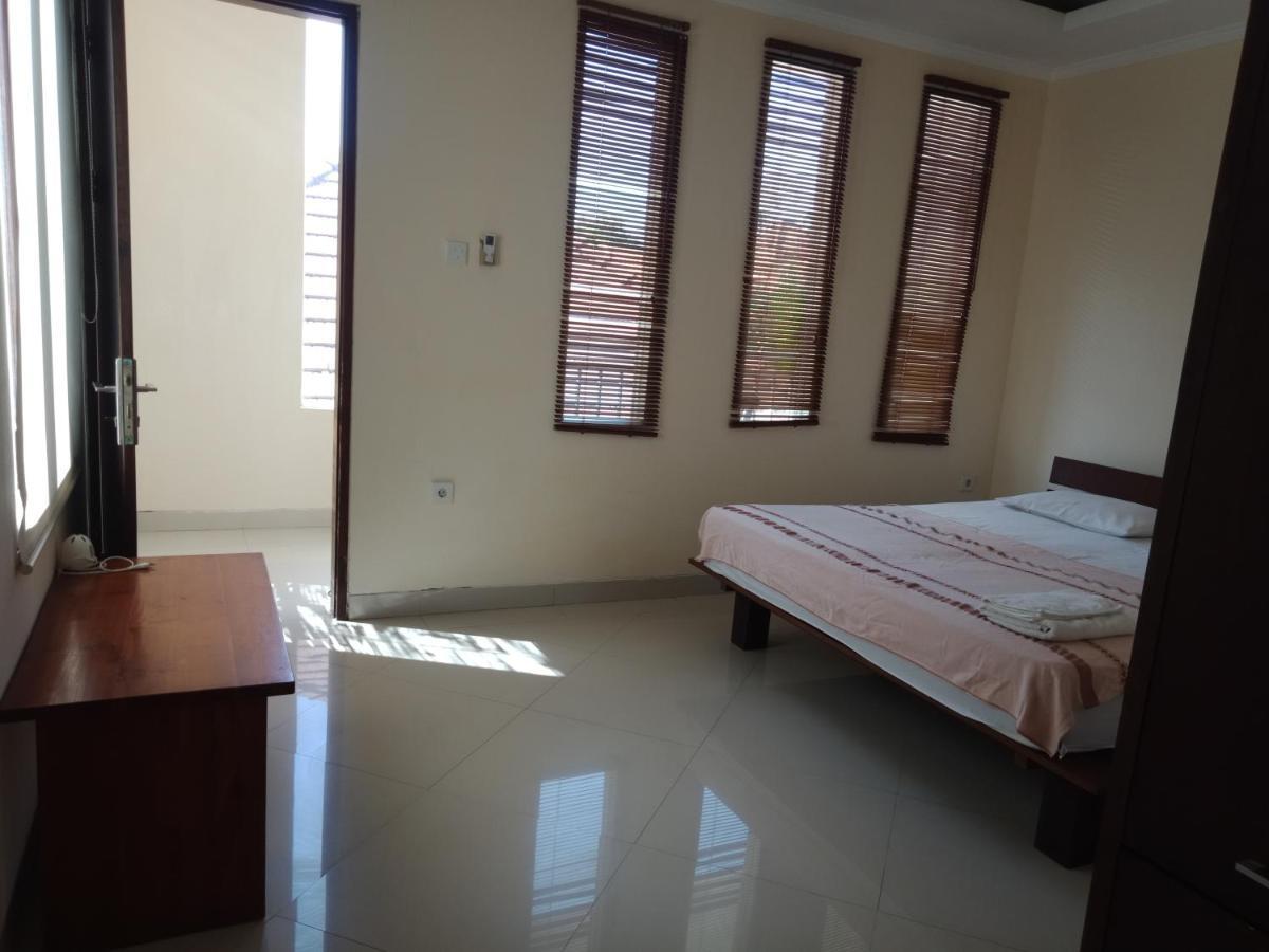 Rika Sanur Homestay Buitenkant foto