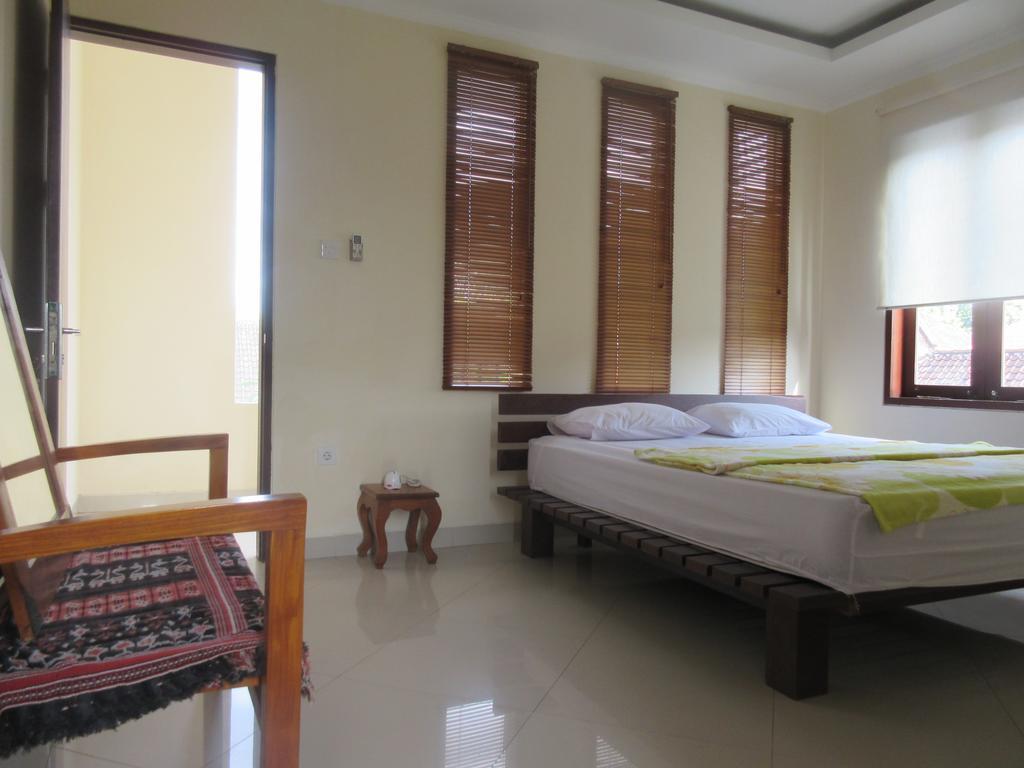 Rika Sanur Homestay Buitenkant foto