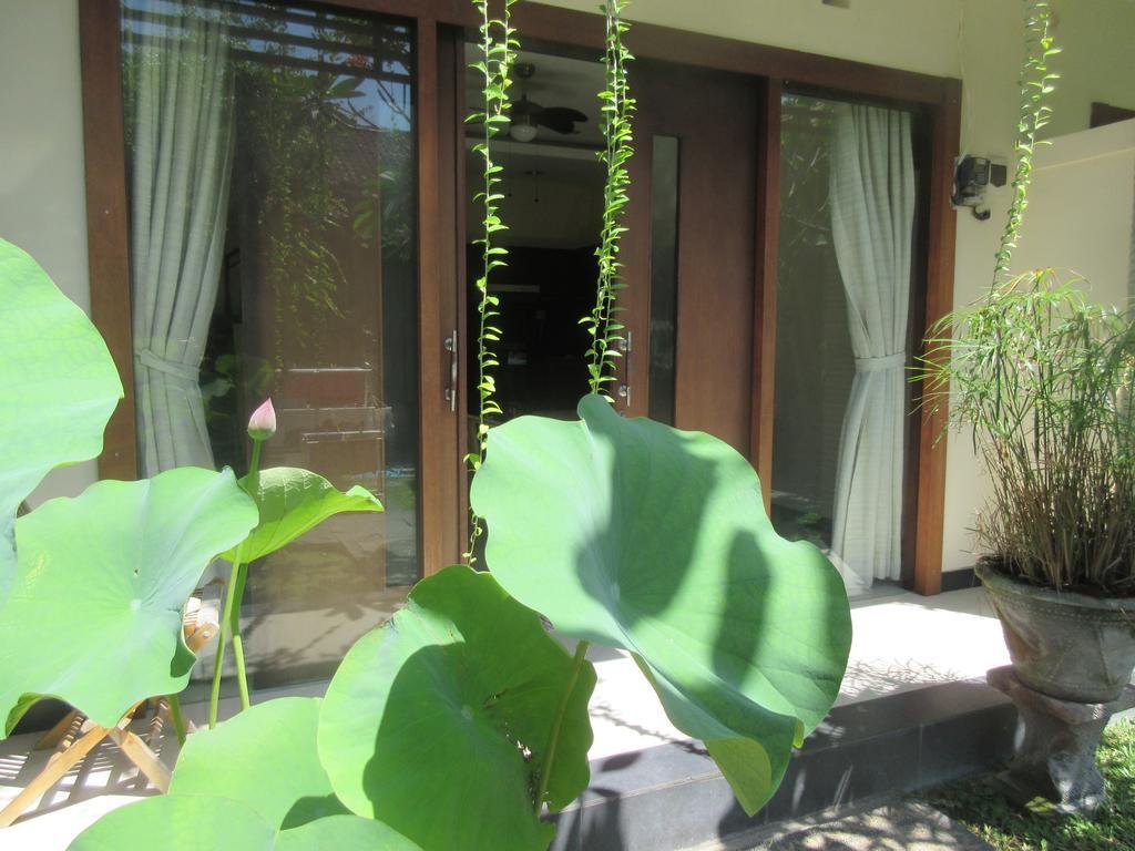 Rika Sanur Homestay Buitenkant foto