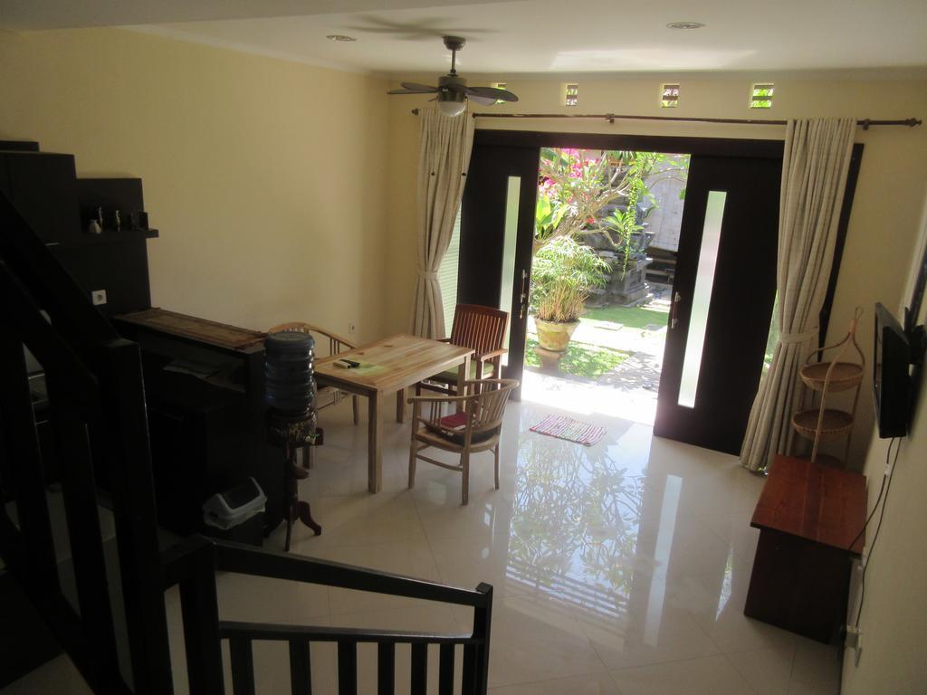 Rika Sanur Homestay Buitenkant foto