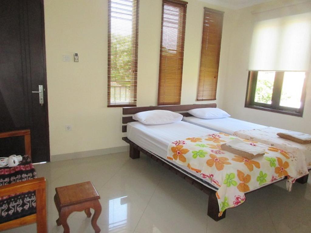 Rika Sanur Homestay Buitenkant foto